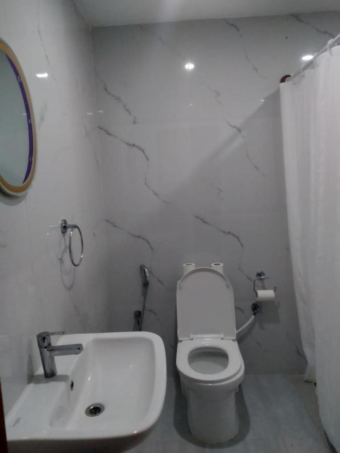 Sathya Sai Sankalp Hotel Путапарти Екстериор снимка
